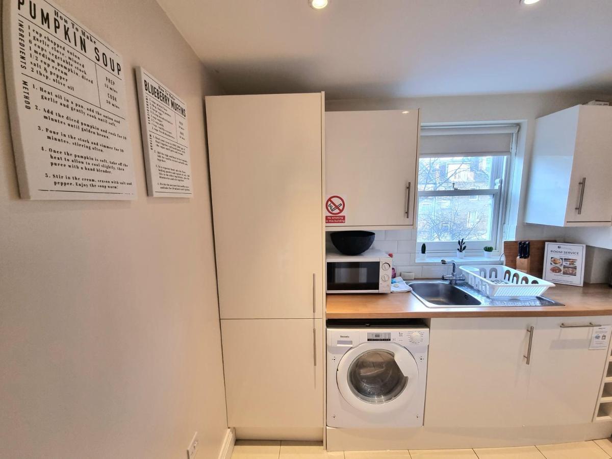 Apartament Oxford Gardens Londra