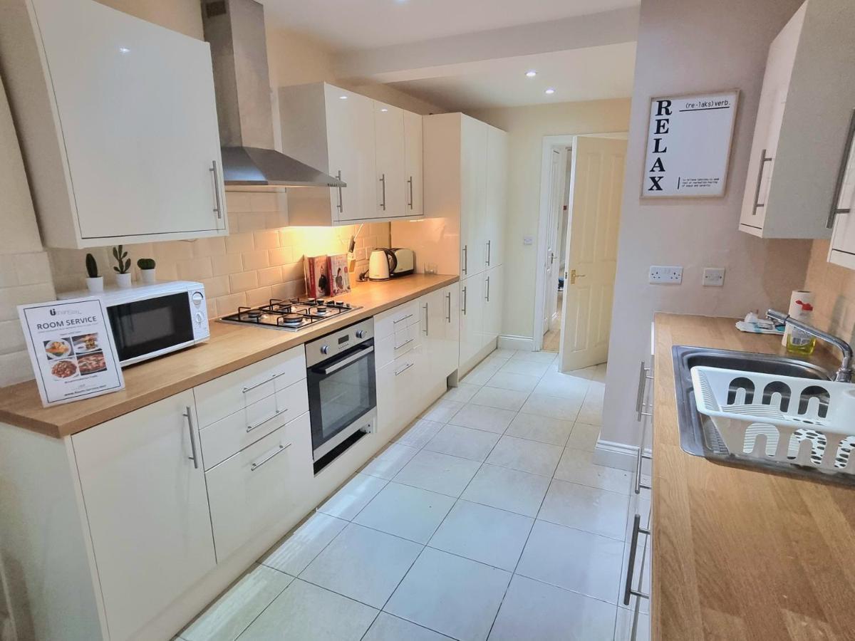 Oxford Gardens Apartament